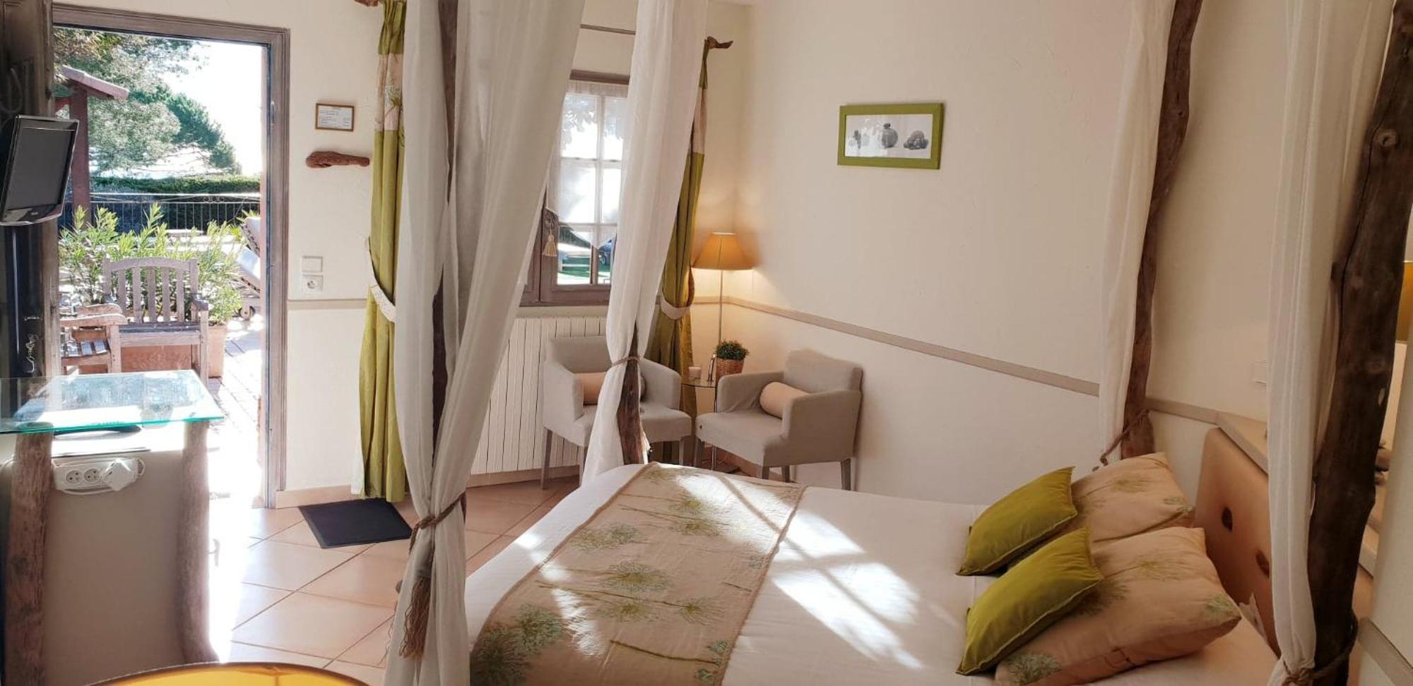 Le Mas Des Cigales Tourrettes-sur-Loup Ngoại thất bức ảnh